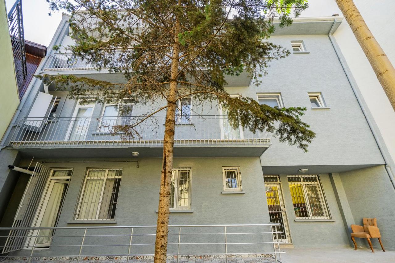 Spacious Apartment In The Historical Center Of Bursa Exteriör bild